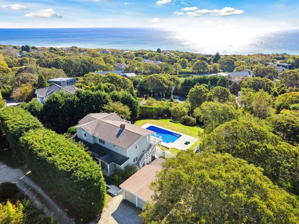 37 Houston Dr, Montauk, NY 11954