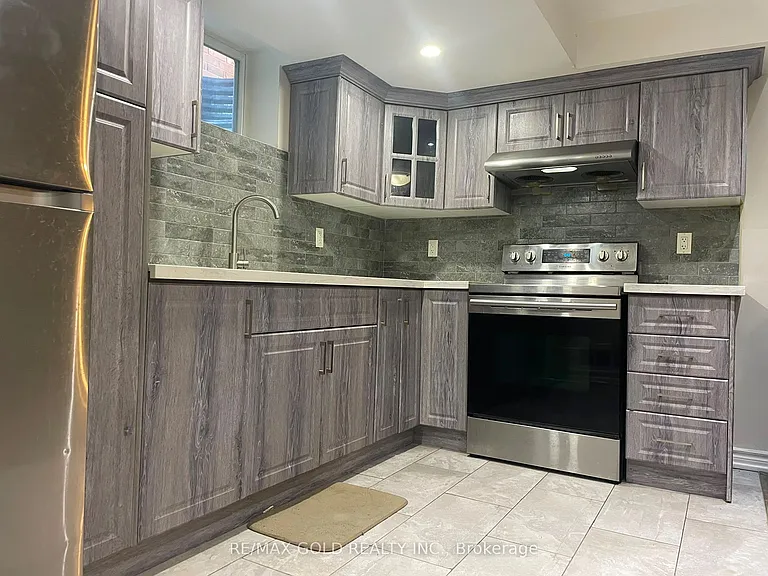 20 Kincaid Ln #BASEMENT — Photo 8