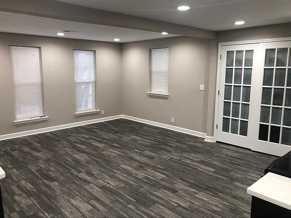 2nd image of 2576 N Humboldt Blvd #4