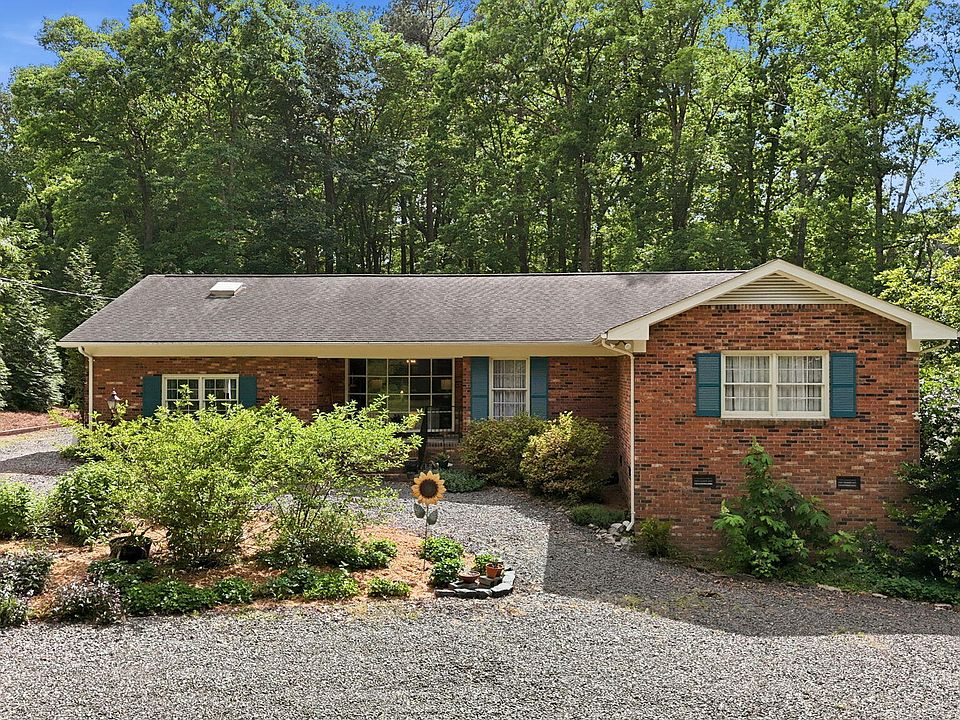 1st image of 4908 Old Elizabeth Rd