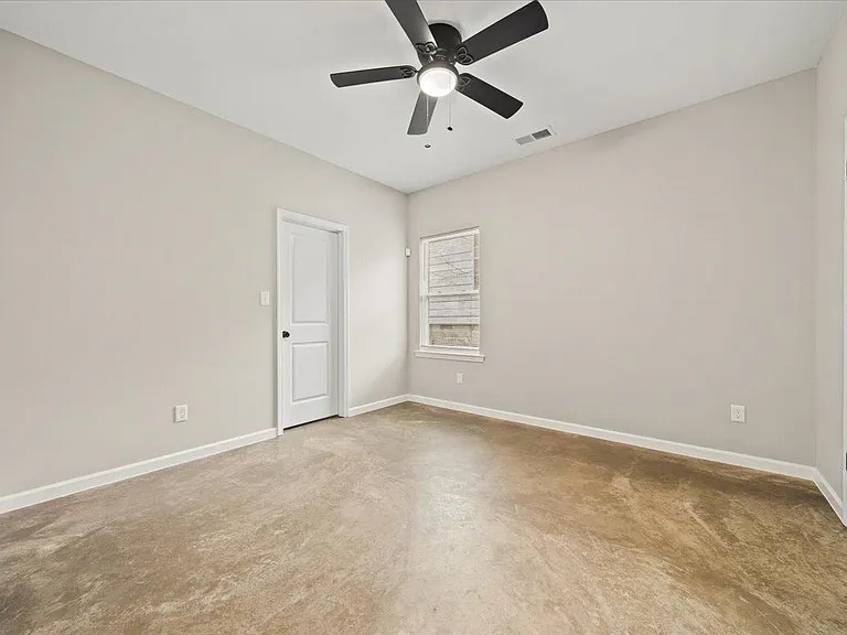 2845 Yale Ave — Photo 11