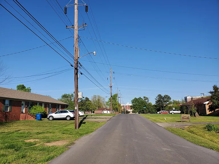 1654 Calloway Ave #3 — Photo 3