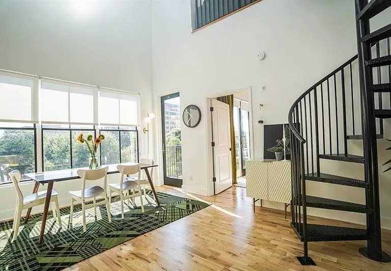 384 Ralph McGill Blvd NE #410 — Photo 2