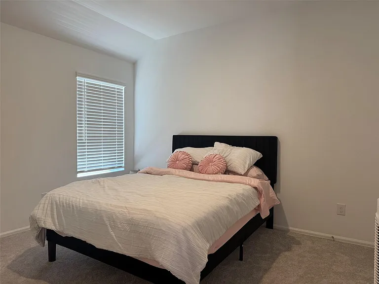 5724 Knox Landing Dr — Photo 14