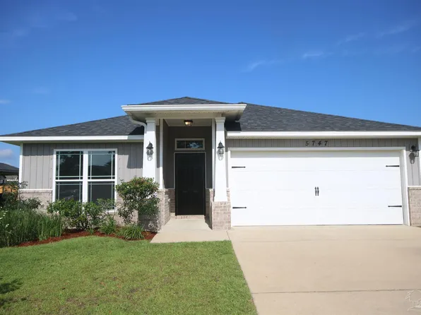 5747 Peach Dr, Pace, FL 32571