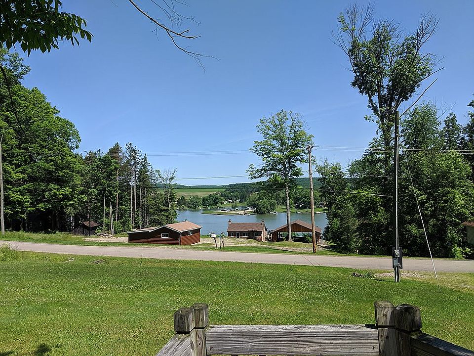 1st image of 8225 Lakeshore Dr