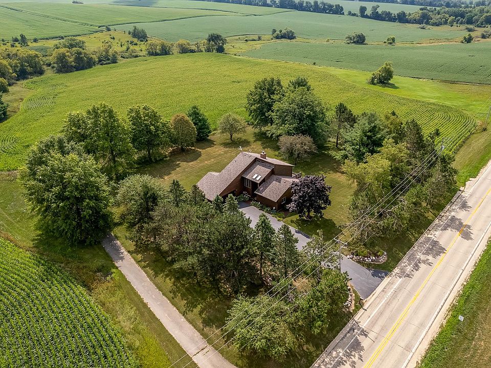 9085 N Pecatonica Rd, Pecatonica, IL 61063 Zillow