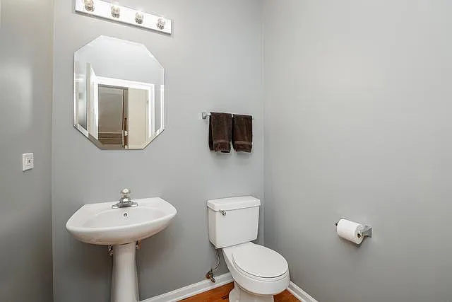 113 Enclave Cir #B — Photo 3