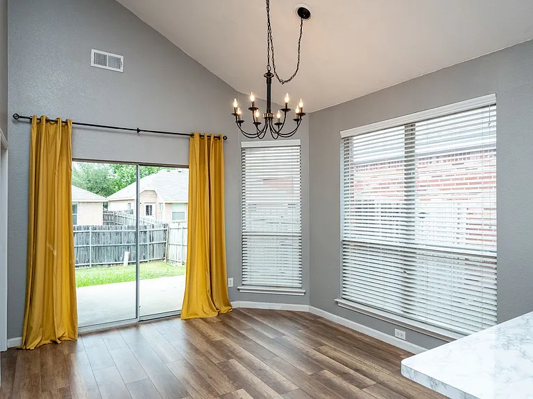 9125 Vineyard Ln — Photo 19