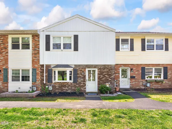 149 Hague Boulevard # C, Glenmont, NY 12077