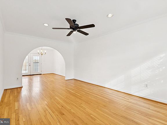 5th image of 9896 Cardinal Rd