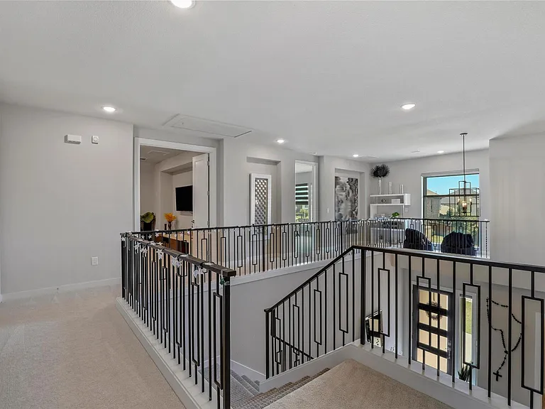5322 Statesman Ln — Photo 23