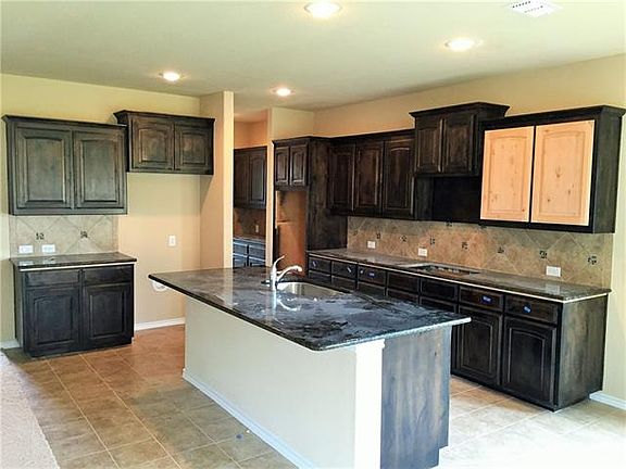 3rd image of 1124 Brownford Dr