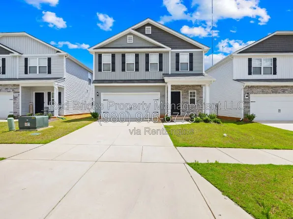 7113 Stoney Wood Ln, Charlotte, NC 28215