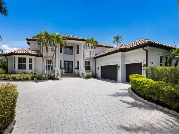 6919 Westchester Cir, Lakewood Ranch, FL 34202