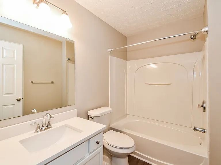 239 Topaz Dr — Photo 13