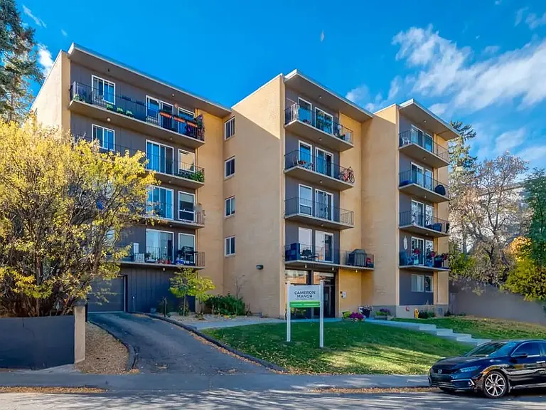 1015 Cameron Ave SW — Photo 49