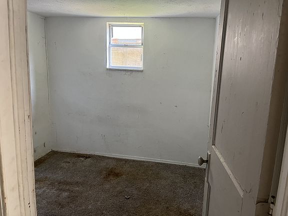 5th image of 319 N G St