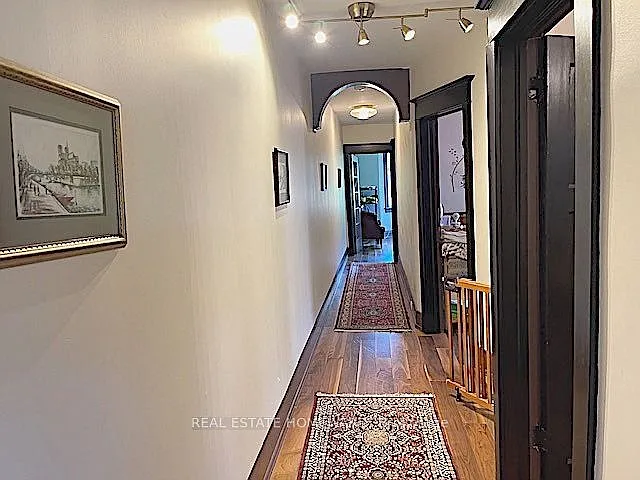 29 Appleton Ave — Photo 20