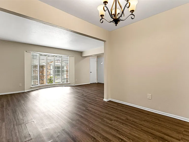 5835 E University Blvd #D — Photo 6