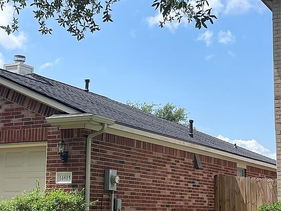 4th image of 14615 Rochelle Ct