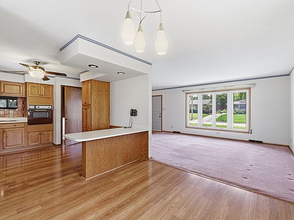 5th image of 3905 Bel Aire Rd