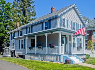 29 Pleasant St, Westfield, MA 01085