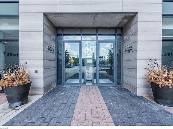 2nd image of 36 Lisgar St #1003E