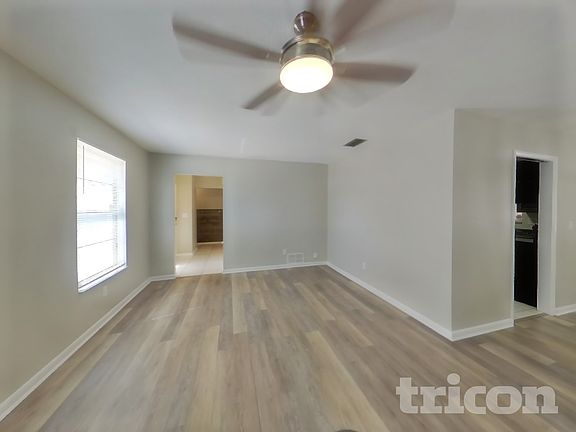 3rd image of 84 Dogwood Trl