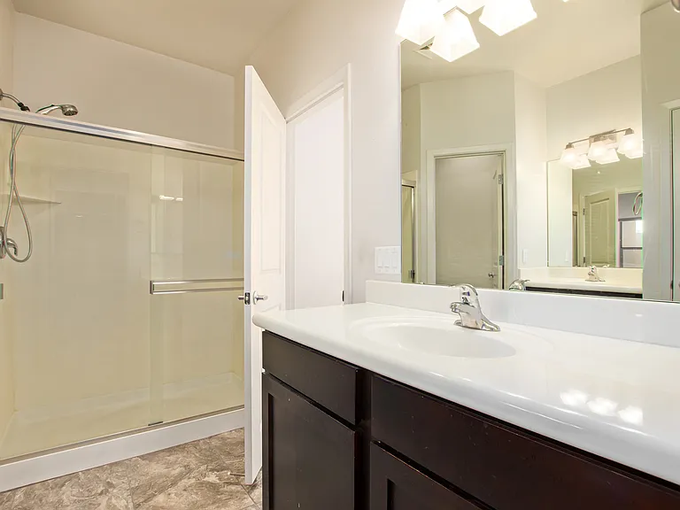 Main bathroom #3