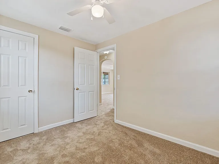 608 Missouri Ave — Photo 27