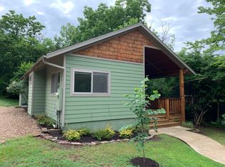 420 S Church Ave, Fayetteville, AR 72701
