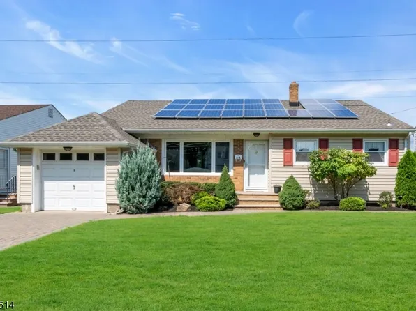64 Luisser St, Clifton City, NJ 07012