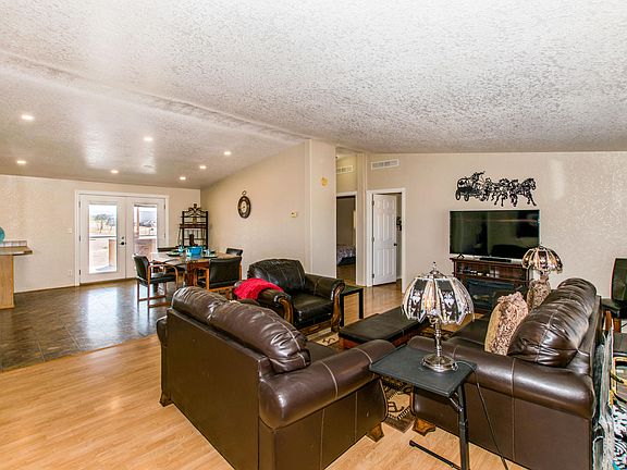 3rd image of 51537 W Julie Ln
