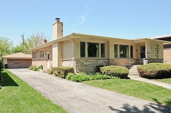 1st image of 10436 Laramie Ave