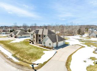 1507 Larkspur Ln, Oneida, WI 54155