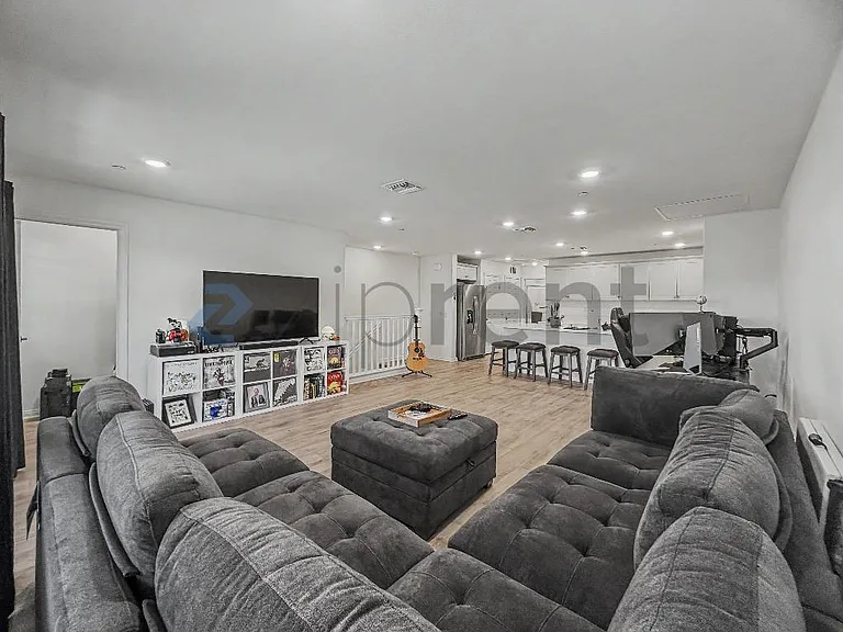 4110 E Coronado Prado — Photo 6