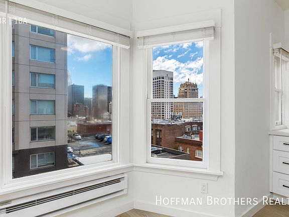 4th image of 903 Pine St #32