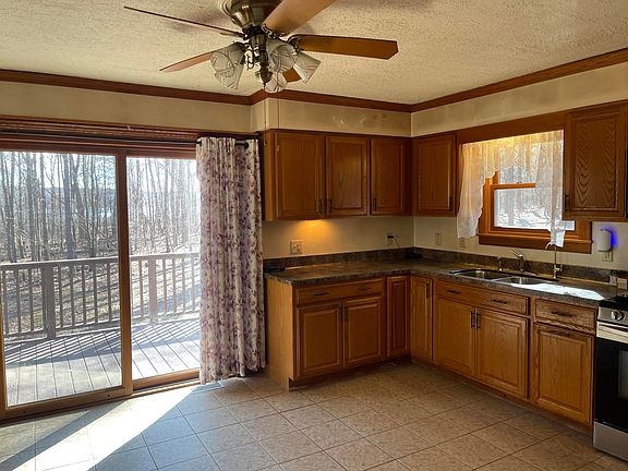 5th image of 11969 Strait Rd