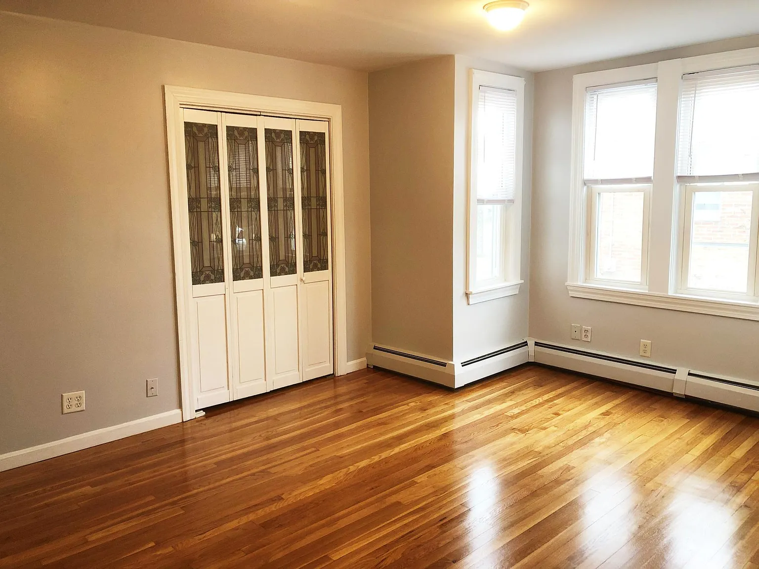 1 bed, 800 sqft, $2,300 — Photo 2