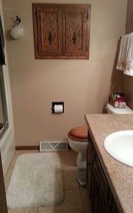 4th image of 3534 Riverview Cir S