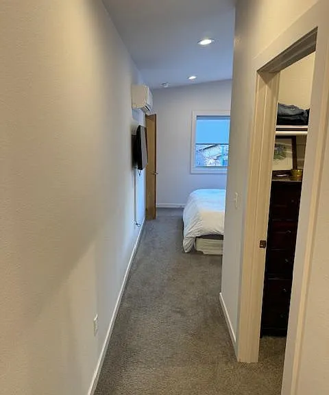 1109 E 30th Ave #B — Photo 11