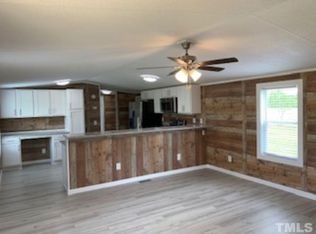 388 Mill Creek Church Rd, Newton Grove, NC 28366