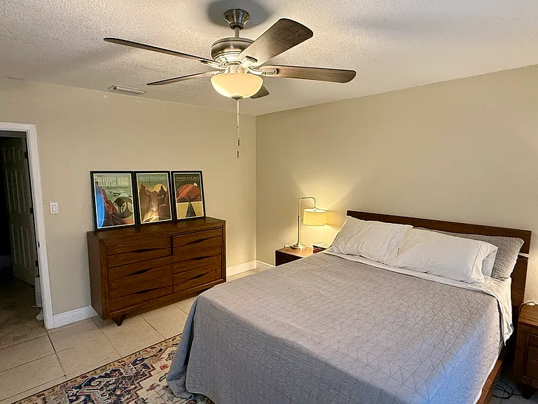 5870 N Courtenay Pkwy — Photo 12