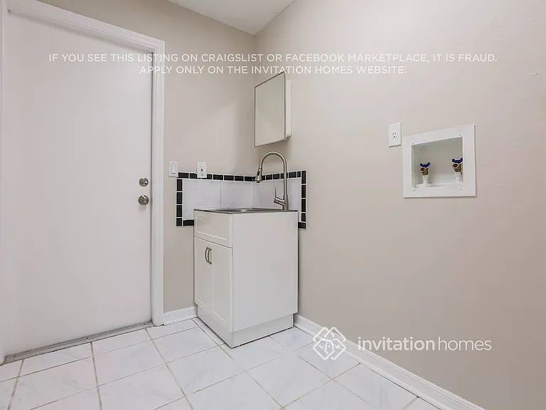 5604 29th Street Cir E — Photo 12