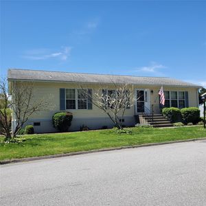 70 Kens Way, Hyde Park, NY, 12538