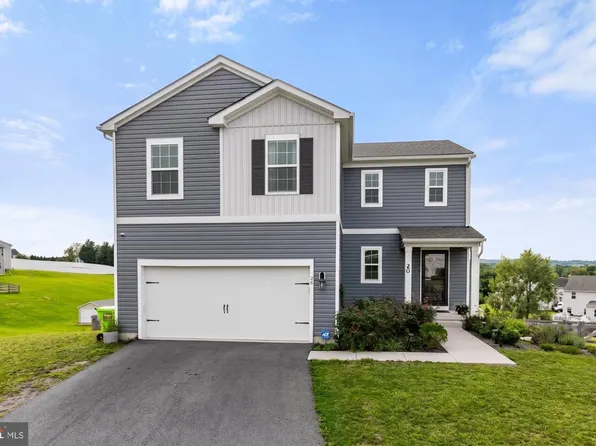 20 Skytop Ct, Bernville, PA 19506