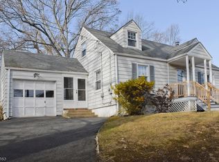 1 Fairmount Ave, Morristown, NJ 07960