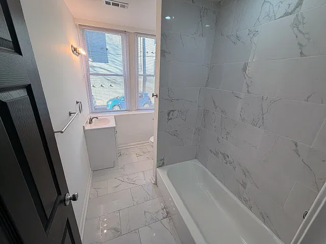 1621 N 33rd St #3 — Photo 3