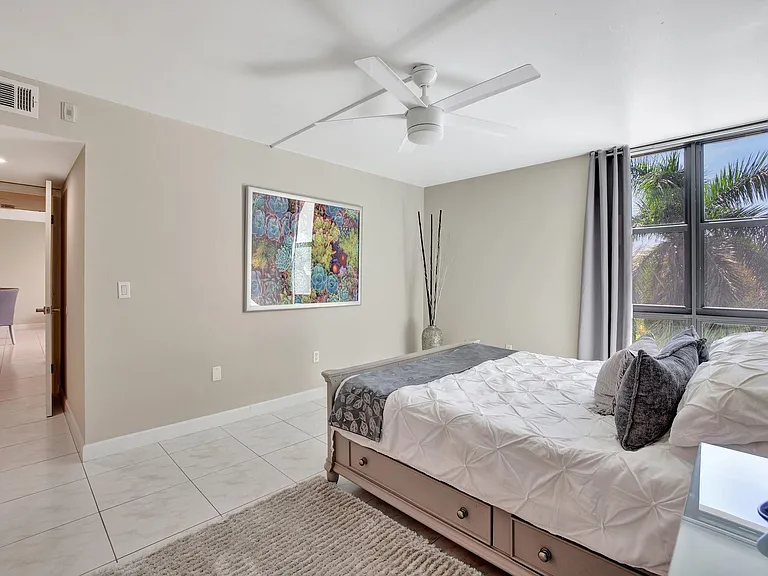 1101 River Reach Dr #415 — Photo 16